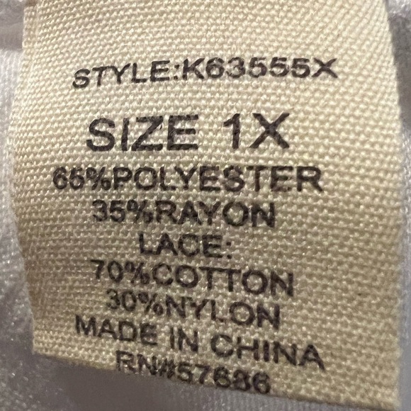 B3.07 NWT Paper + Tee Lace Heathered Blouse Plus Size 1X - Picture 6 of 6